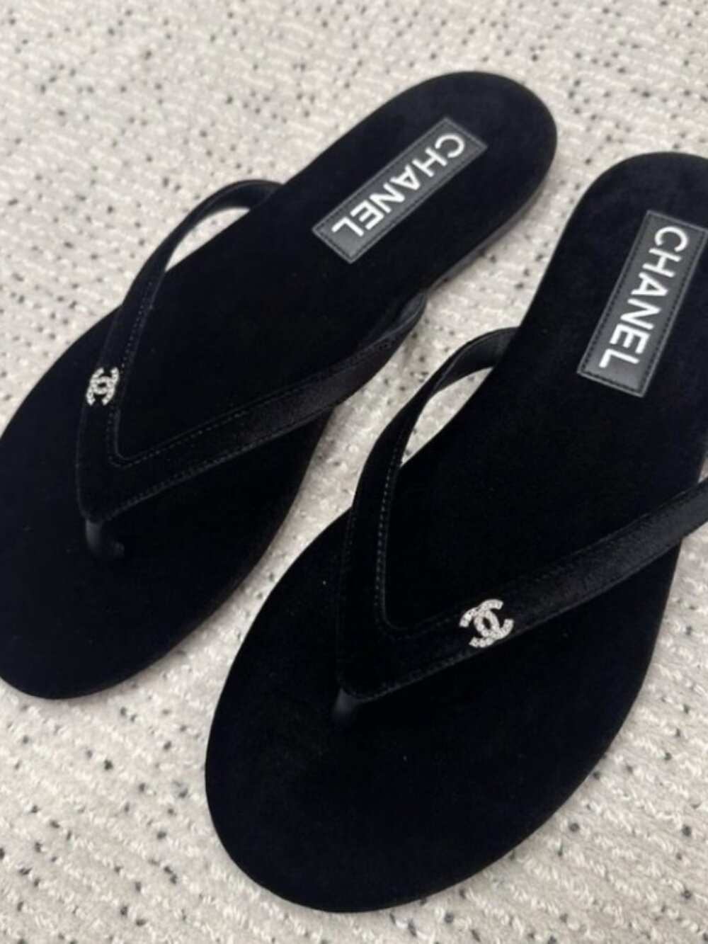 Chanel Velvet Flip-Flop Sandals - Picture 3 of 4